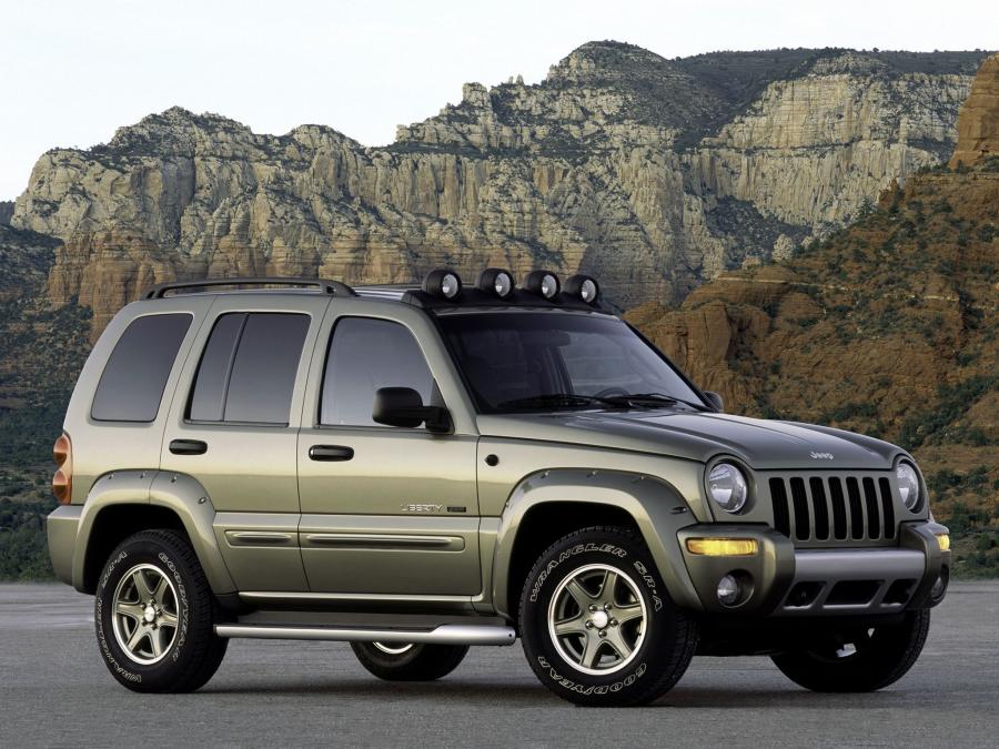  Jeep Liberty Renegade 2002 года  (фото 9 из 12)
